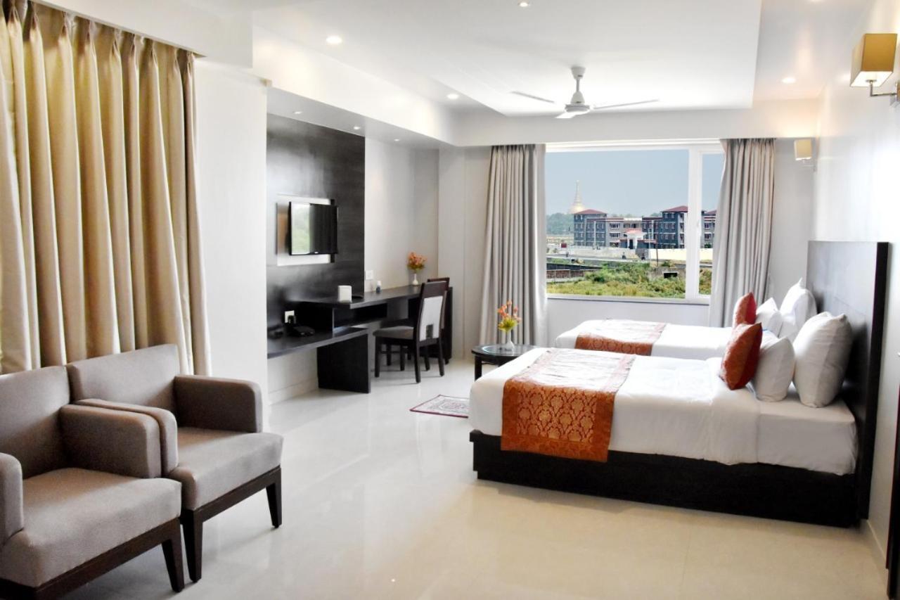 Hotel Platinum Shravasti Katra  Exterior foto